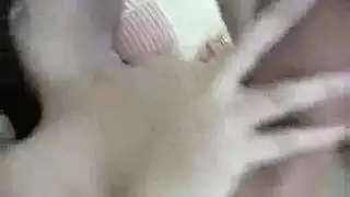 يمنيات مثيرات يتعرين ويمارسن الجنس بقوة