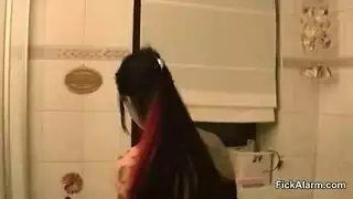 أخ واخت مسرب