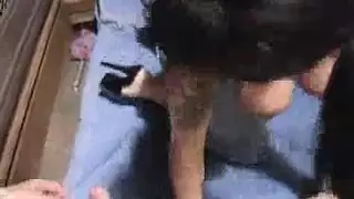 أفلام كرتون إباحية: بنات يمنيات يتم تعريتهن