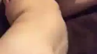 عاهرة فاتنة مفلسة تأخذ إيلاج مزدوج بواسطة قضيب أسود كبير