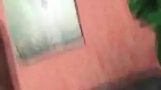 أم عربية مشعرة كلاسيكية تنكح نيكًا إباحيًا صريحًا