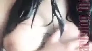 بورنو المراهقة التركية: فيديو استمناء فتاة المدرسة المشاغبة في الحمام