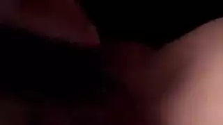 خيال استمناء لمراهقة عربية في غرفة نومها الخاصة