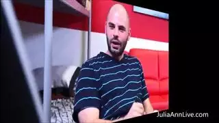 شهواني الكندية طالب علم