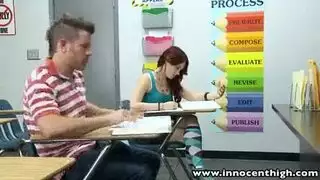 تنظيف المنزل مع الأم
