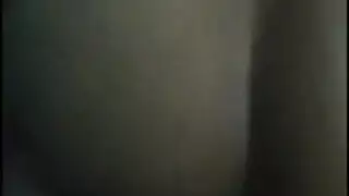 مراهقة آسيوية بريئة تختبر اختراقًا شرجيًا شديدًا