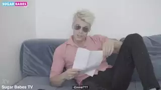 مكبل الإيطالي من خلال الاطلاع على