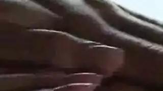 النرويجية يتلمس طريقه غرفة التبديل